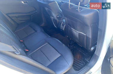 Седан Mercedes-Benz E-Class 2012 в 