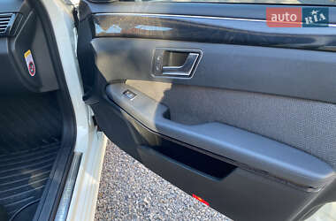 Седан Mercedes-Benz E-Class 2012 в 