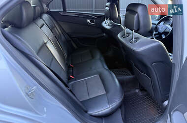 Седан Mercedes-Benz E-Class 2011 в 