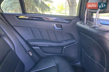 Седан Mercedes-Benz E-Class 2011 в 