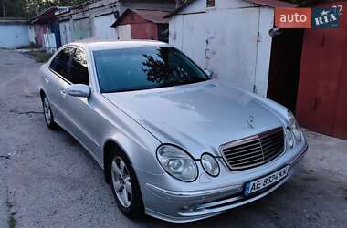 Седан Mercedes-Benz E-Class 2002 в Миколаєві