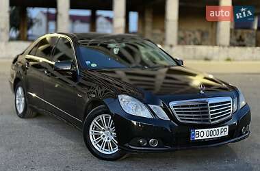 Седан Mercedes-Benz E-Class 2009 в 