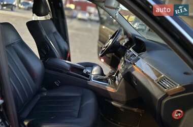 Седан Mercedes-Benz E-Class 2009 в 