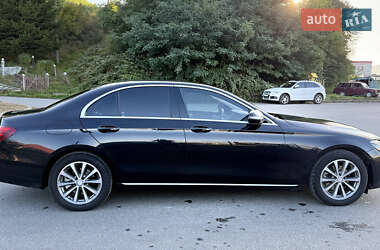 Седан Mercedes-Benz E-Class 2017 в 