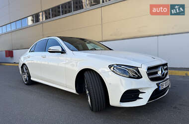 Седан Mercedes-Benz E-Class 2018 в Києві