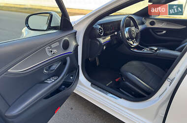Седан Mercedes-Benz E-Class 2018 в 