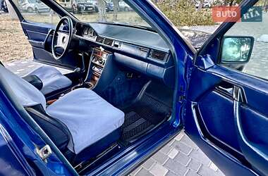 Универсал Mercedes-Benz E-Class 1987 в 