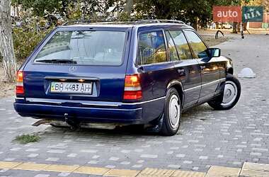 Универсал Mercedes-Benz E-Class 1987 в 