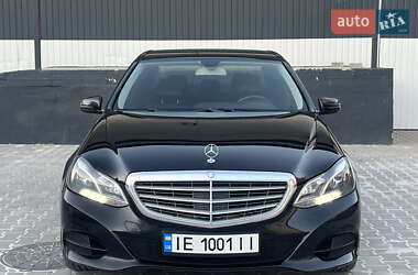 Седан Mercedes-Benz E-Class 2014 в Чернівцях