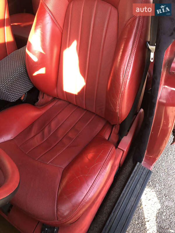 Седан Mercedes-Benz E-Class 1983 в Знаменке