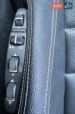 Купе Mercedes-Benz E-Class 2012 в 