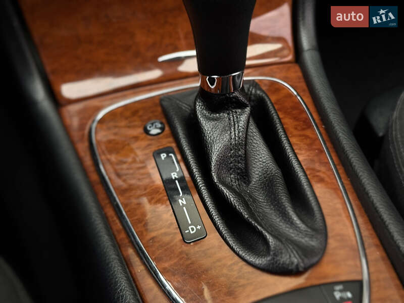 Седан Mercedes-Benz E-Class 2007 в Сарнах