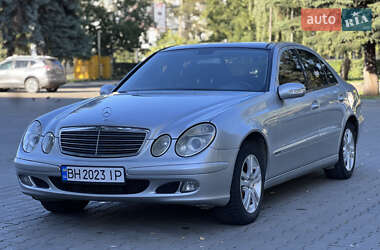Седан Mercedes-Benz E-Class 2004 в 