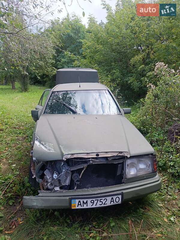 Mercedes-Benz E-Class 1991