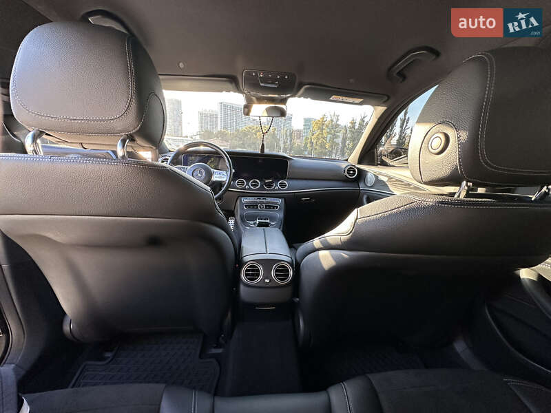 Седан Mercedes-Benz E-Class 2019 в Киеве