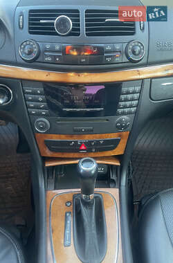 Седан Mercedes-Benz E-Class 2008 в 