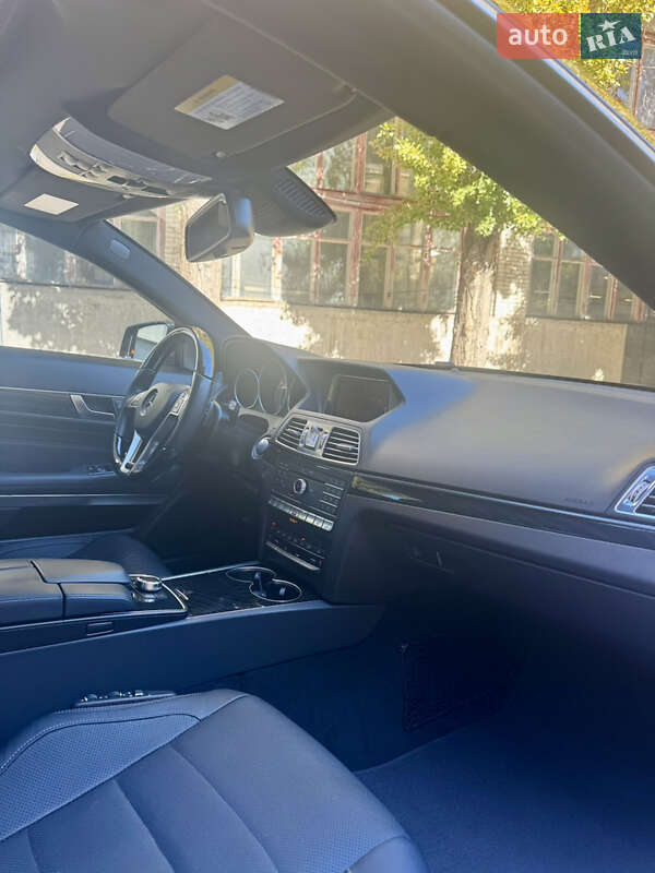 Купе Mercedes-Benz E-Class 2015 в Киеве фото 34 Купе Mercedes-Benz E-Class 2015 в Киеве