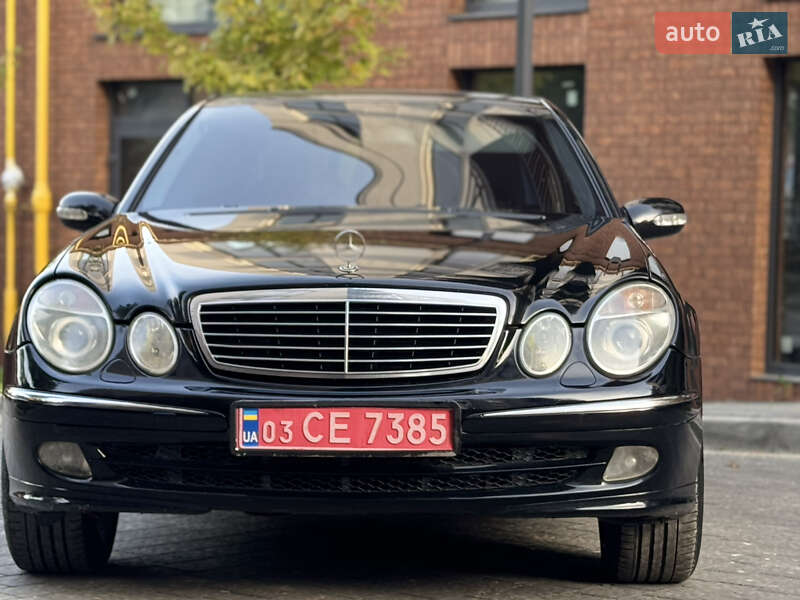 Седан Mercedes-Benz E-Class 2005 в Львове