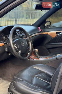 Седан Mercedes-Benz E-Class 2003 в 