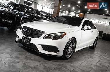 Купе Mercedes-Benz E-Class 2016 в 