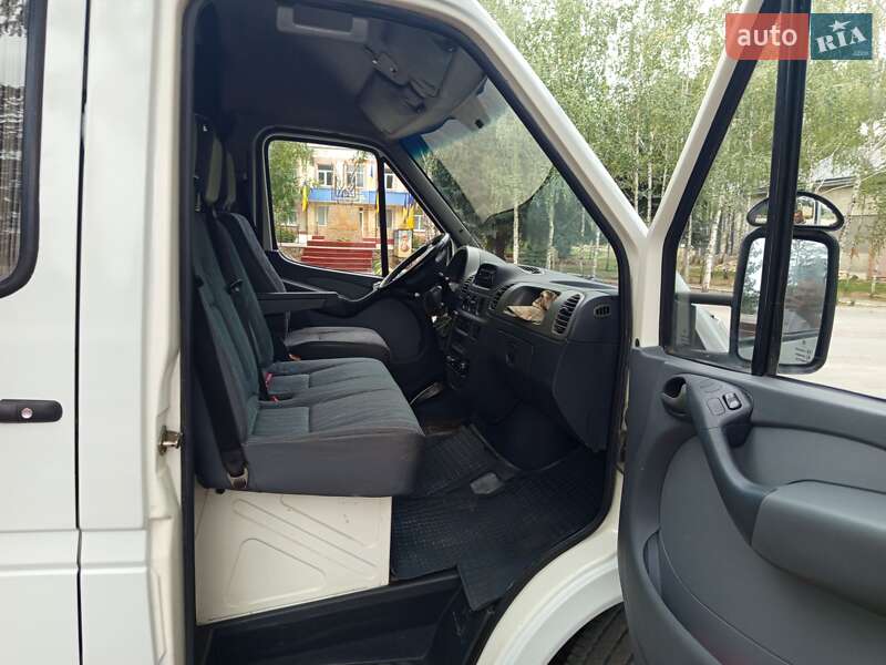 Седан Mercedes-Benz E-Class 2001 в Ямполе