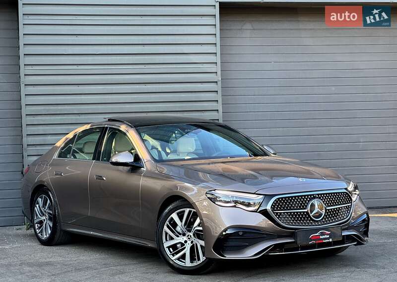 Седан Mercedes-Benz E-Class 2025 в Киеве