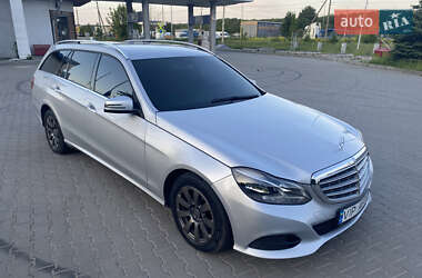 Универсал Mercedes-Benz E-Class 2015 в 