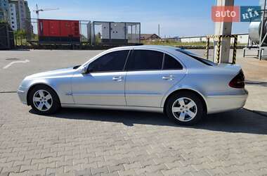 Седан Mercedes-Benz E-Class 2005 в 