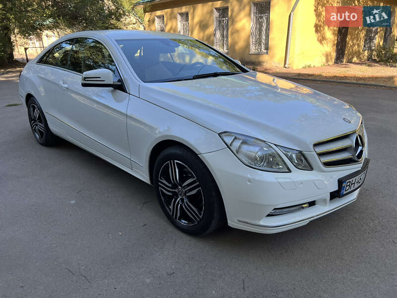 Купе Mercedes-Benz E-Class 2012 в Одессе