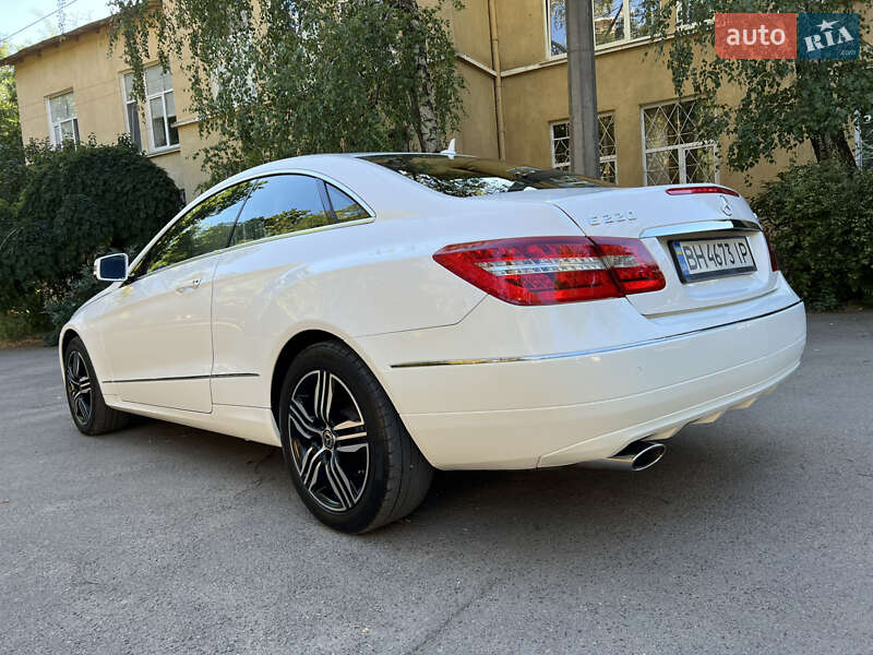 Купе Mercedes-Benz E-Class 2012 в Одессе