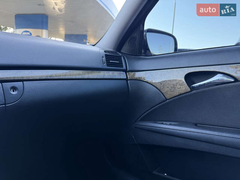Седан Mercedes-Benz E-Class 2007 в Хмельницком