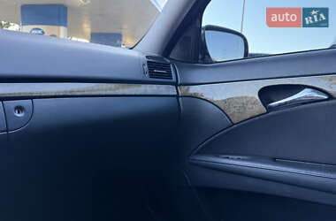Седан Mercedes-Benz E-Class 2007 в 