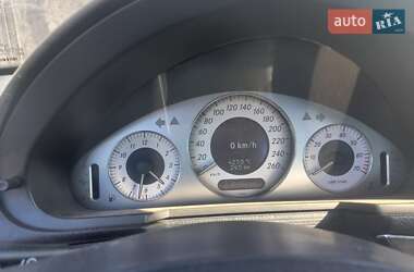Седан Mercedes-Benz E-Class 2003 в 