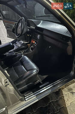 Седан Mercedes-Benz E-Class 1994 в 
