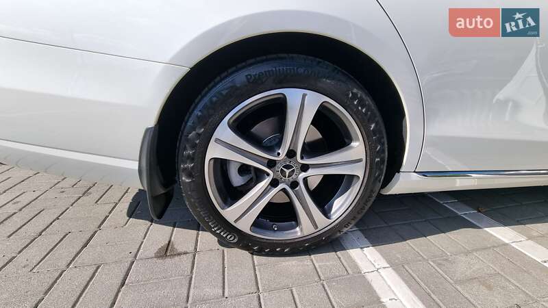 Седан Mercedes-Benz E-Class 2018 в Дніпрі