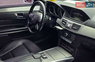 Универсал Mercedes-Benz E-Class 2016 в 