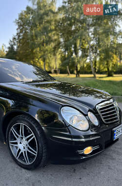 Седан Mercedes-Benz E-Class 2002 в 
