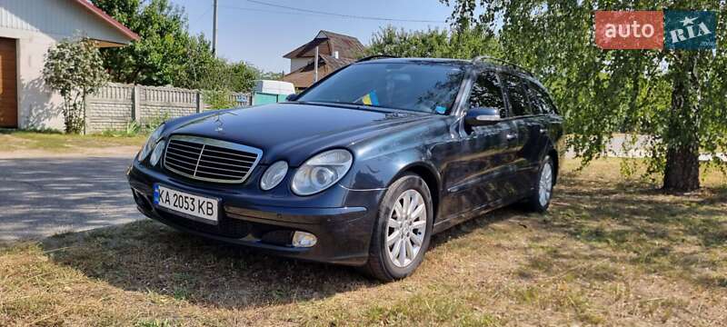 Універсал Mercedes-Benz E-Class 2004 в Києві