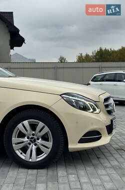 Універсал Mercedes-Benz E-Class 2013 в 