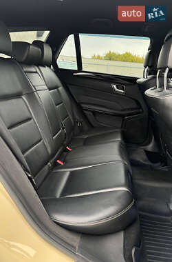 Універсал Mercedes-Benz E-Class 2013 в 
