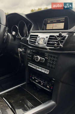 Універсал Mercedes-Benz E-Class 2013 в 