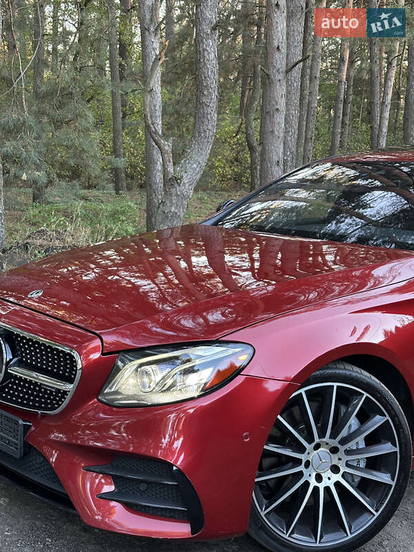 Седан Mercedes-Benz E-Class 2017 в Києві
