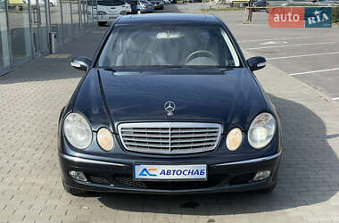 Седан Mercedes-Benz E-Class 2002 в 