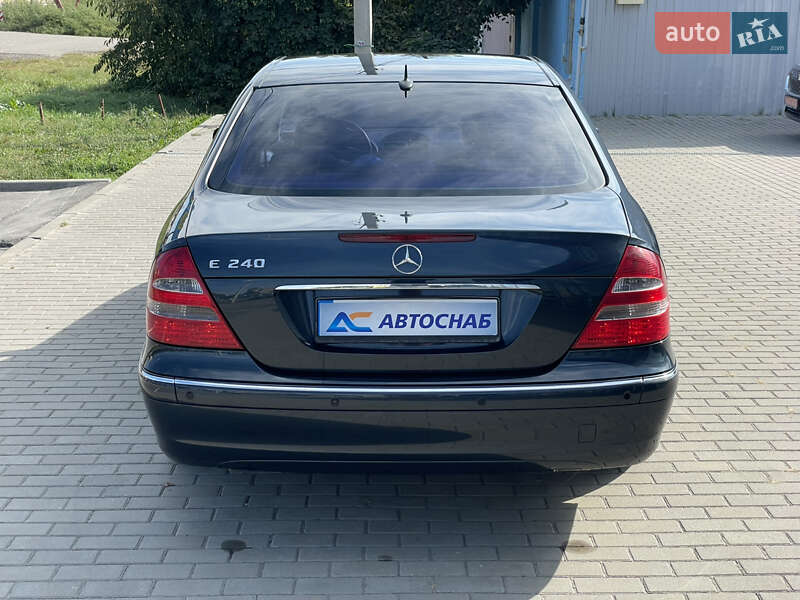 Седан Mercedes-Benz E-Class 2002 в Полтаве