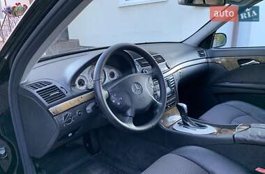 Седан Mercedes-Benz E-Class 2004 в 