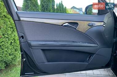 Седан Mercedes-Benz E-Class 2004 в 