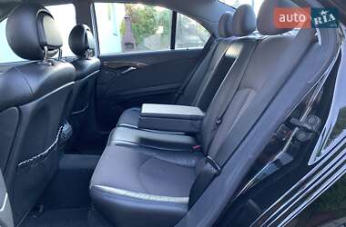 Седан Mercedes-Benz E-Class 2004 в 