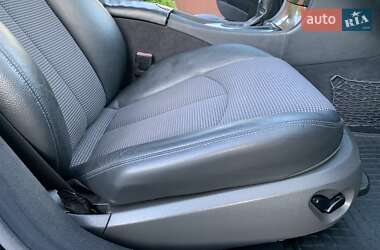 Седан Mercedes-Benz E-Class 2004 в 
