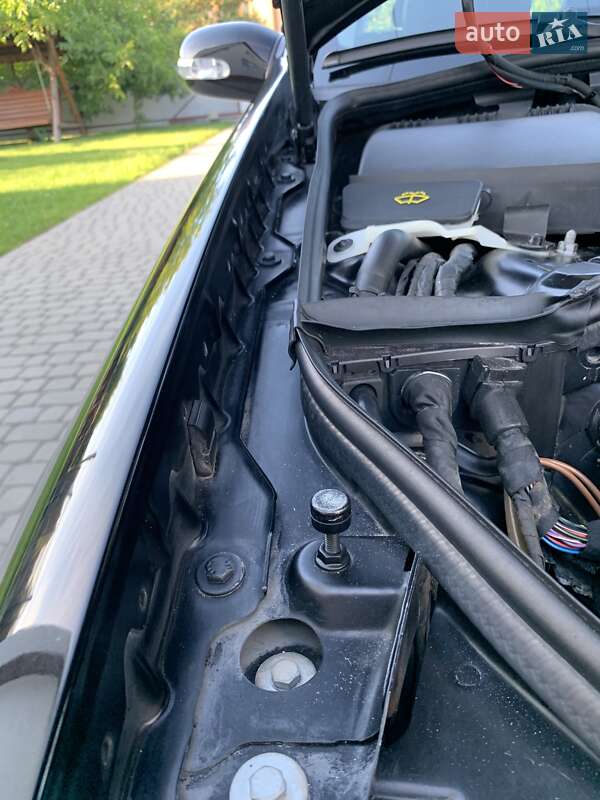 Седан Mercedes-Benz E-Class 2004 в Ивано-Франковске