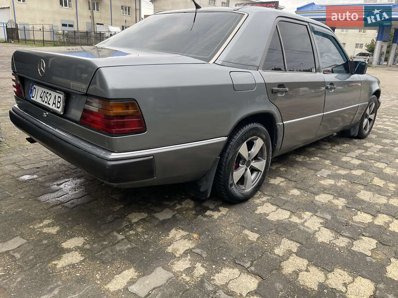 Седан Mercedes-Benz E-Class 1992 в Чернівцях фото 11 Седан Mercedes-Benz E-Class 1992 в Чернівцях